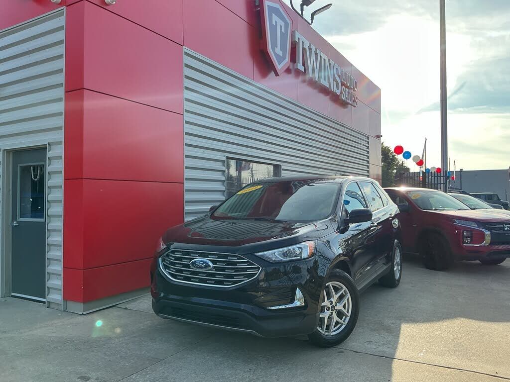 2022 FORD Edge