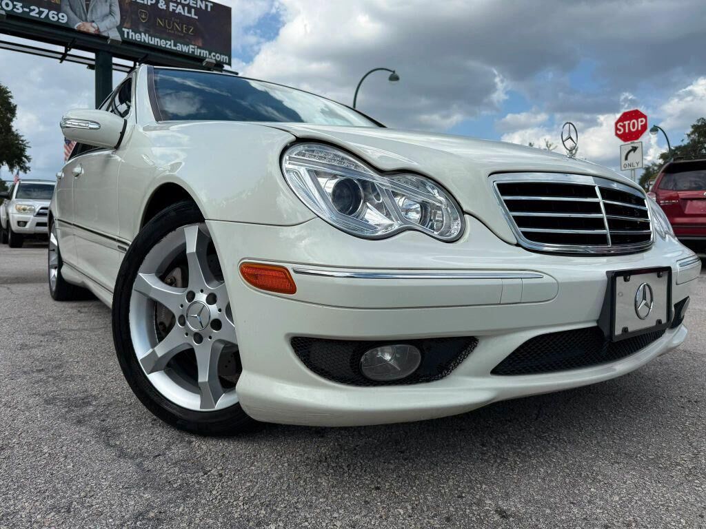 2007 MERCEDES-BENZ C-Class