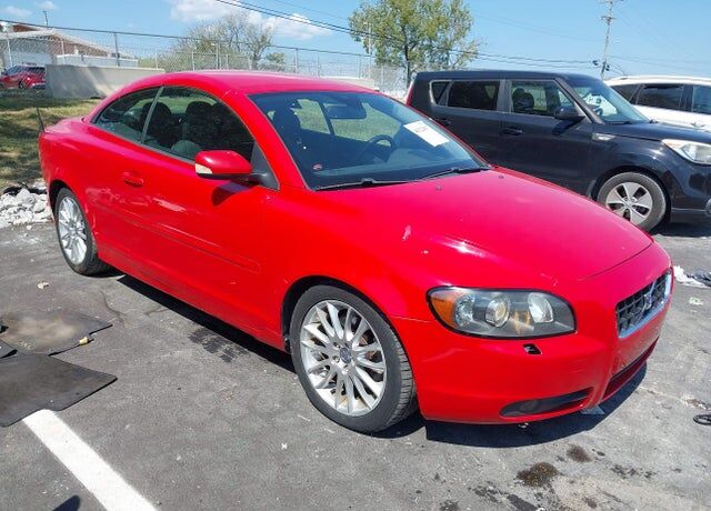 2007 VOLVO C70