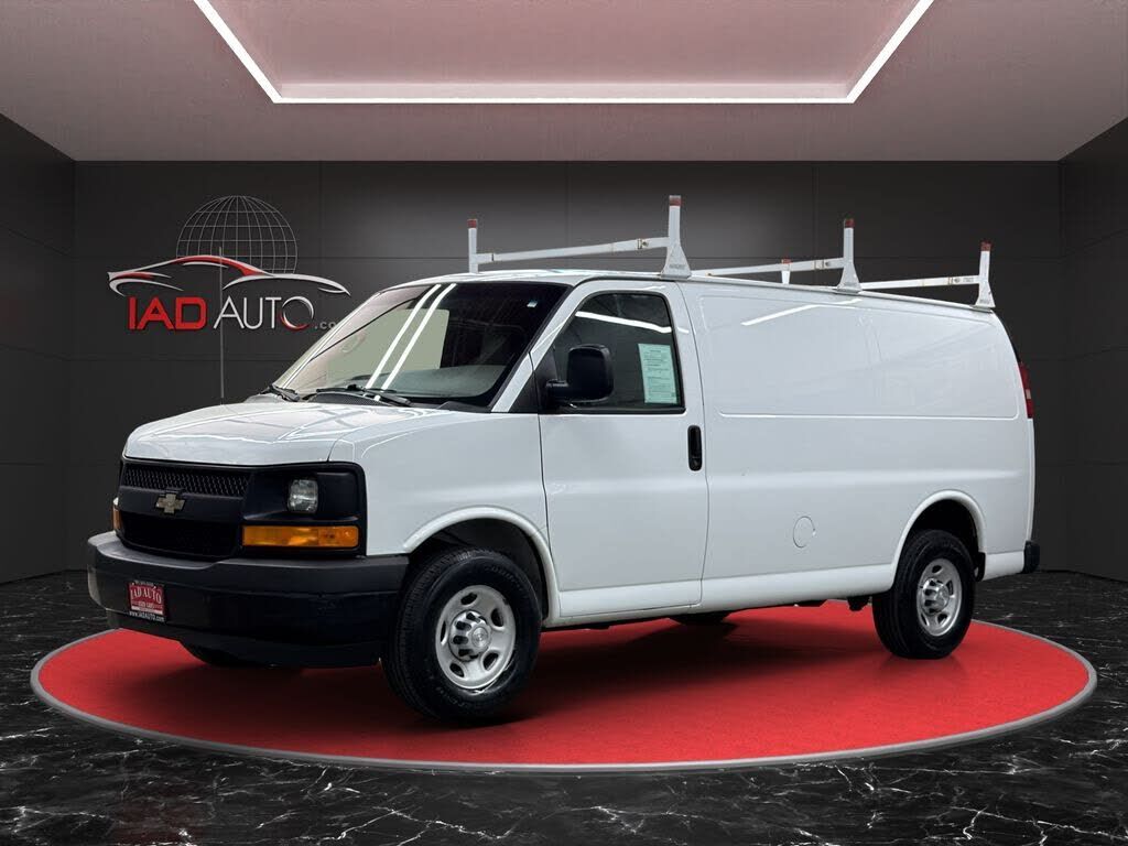 2017 CHEVROLET Express