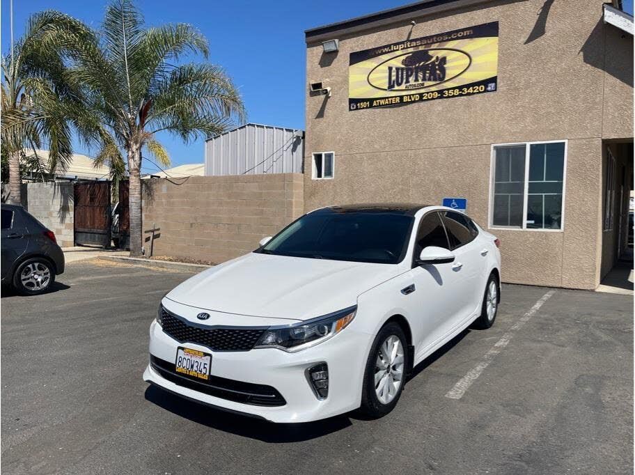 2018 KIA Optima