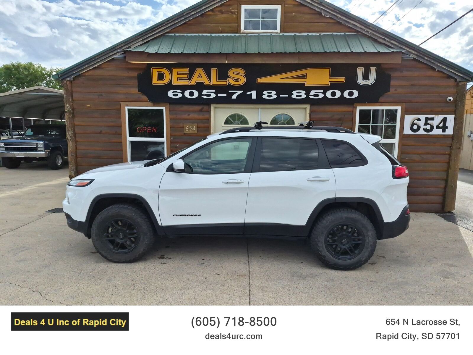 2017 JEEP Cherokee