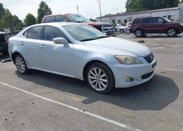 2009 LEXUS IS