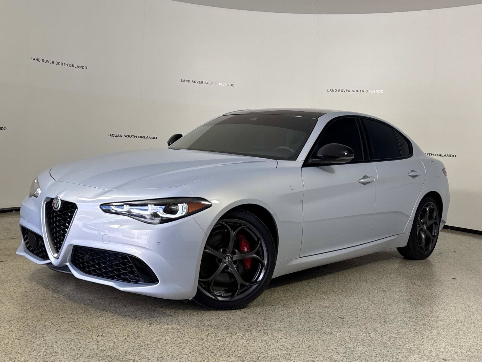 2024 ALFA ROMEO Giulia