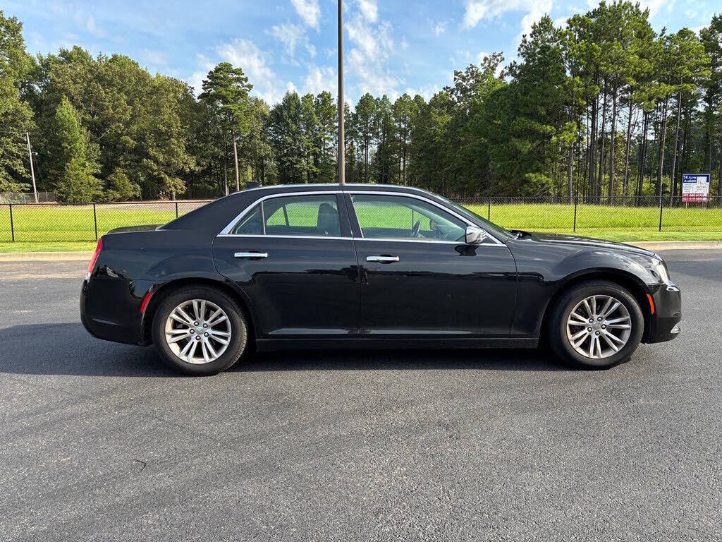 2016 CHRYSLER 300