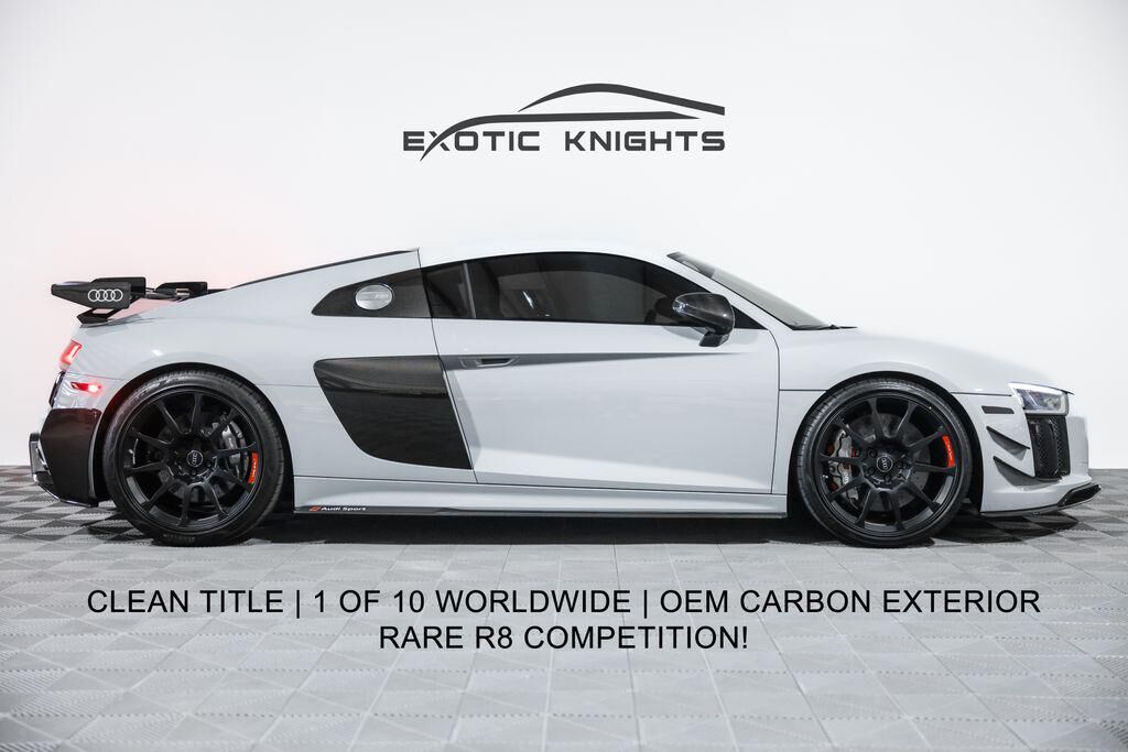 2018 AUDI R8