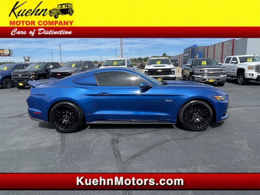 2017 FORD Mustang