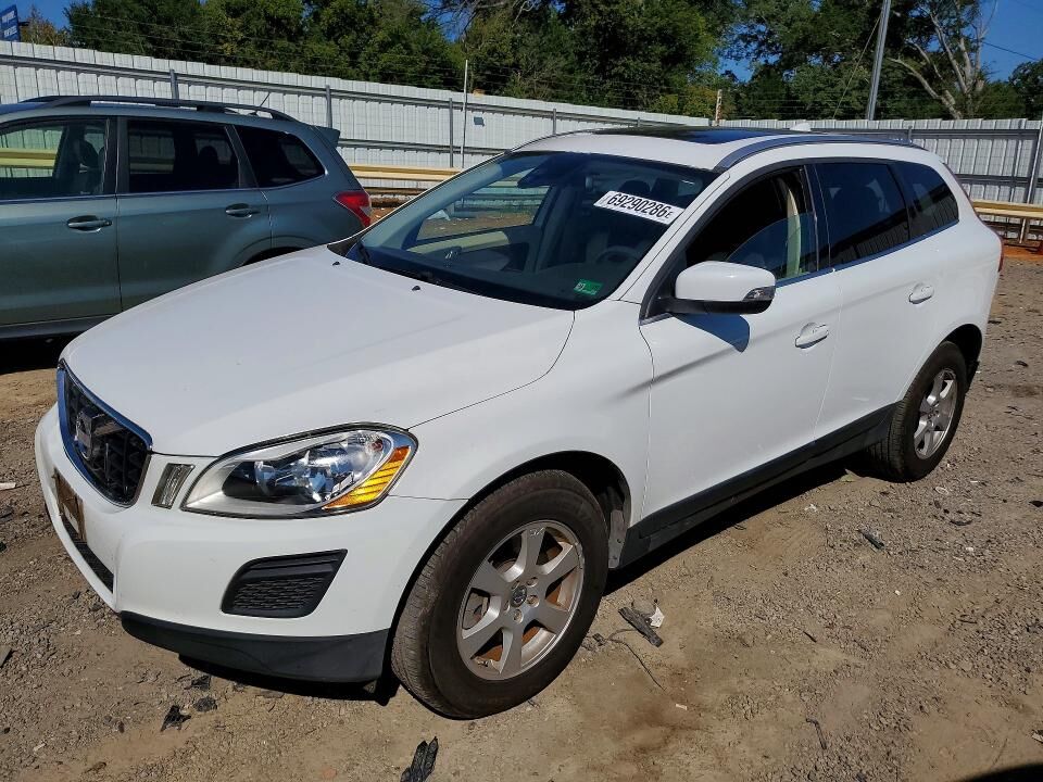 2011 VOLVO XC60