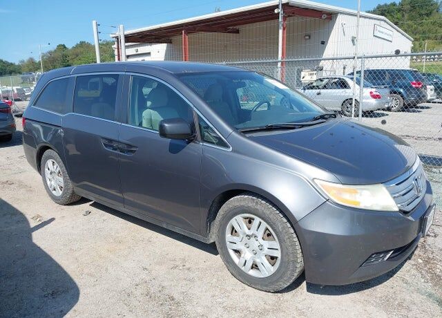 2013 HONDA Odyssey
