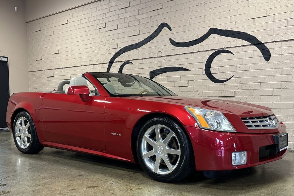 2005 CADILLAC XLR