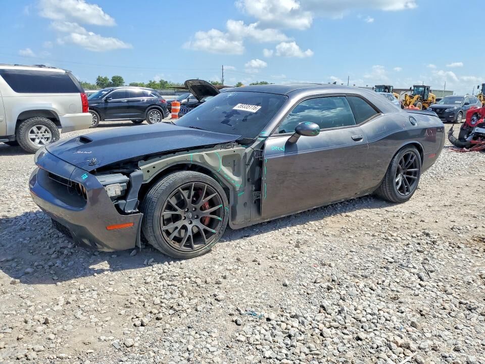 2018 DODGE Challenger