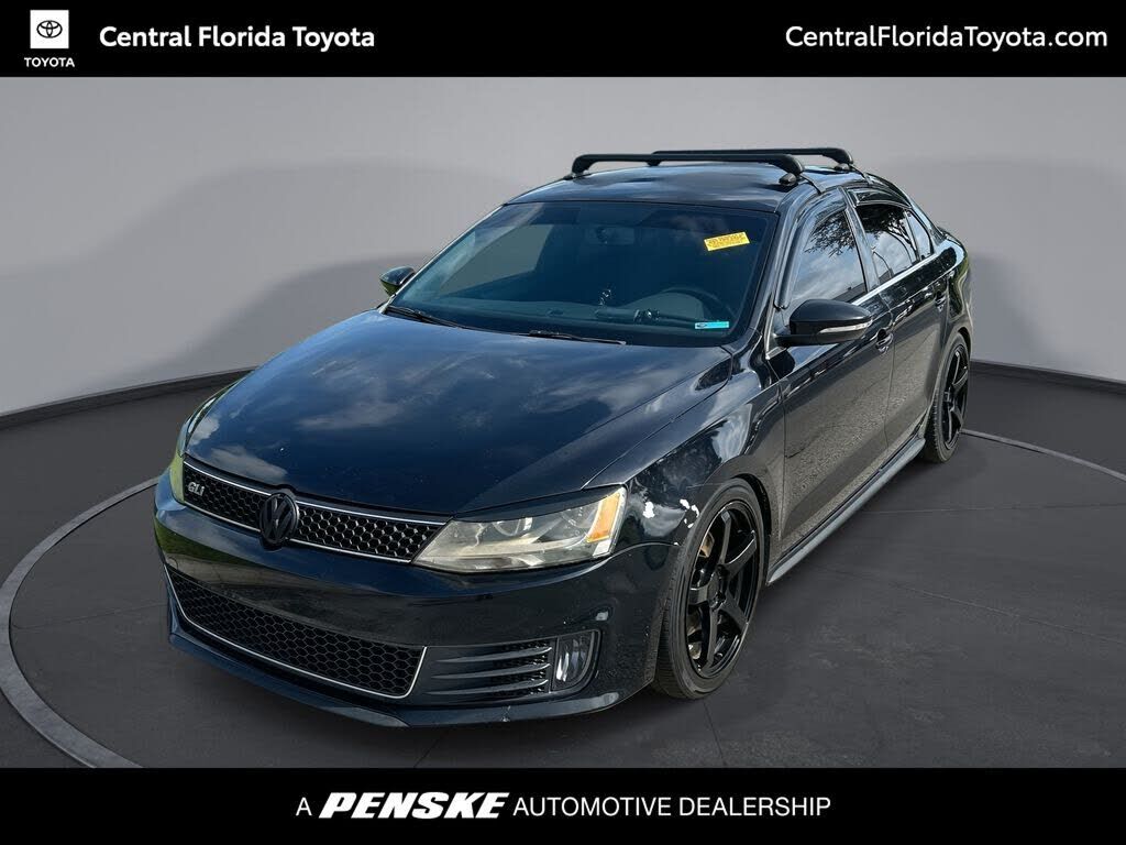2012 VOLKSWAGEN Jetta