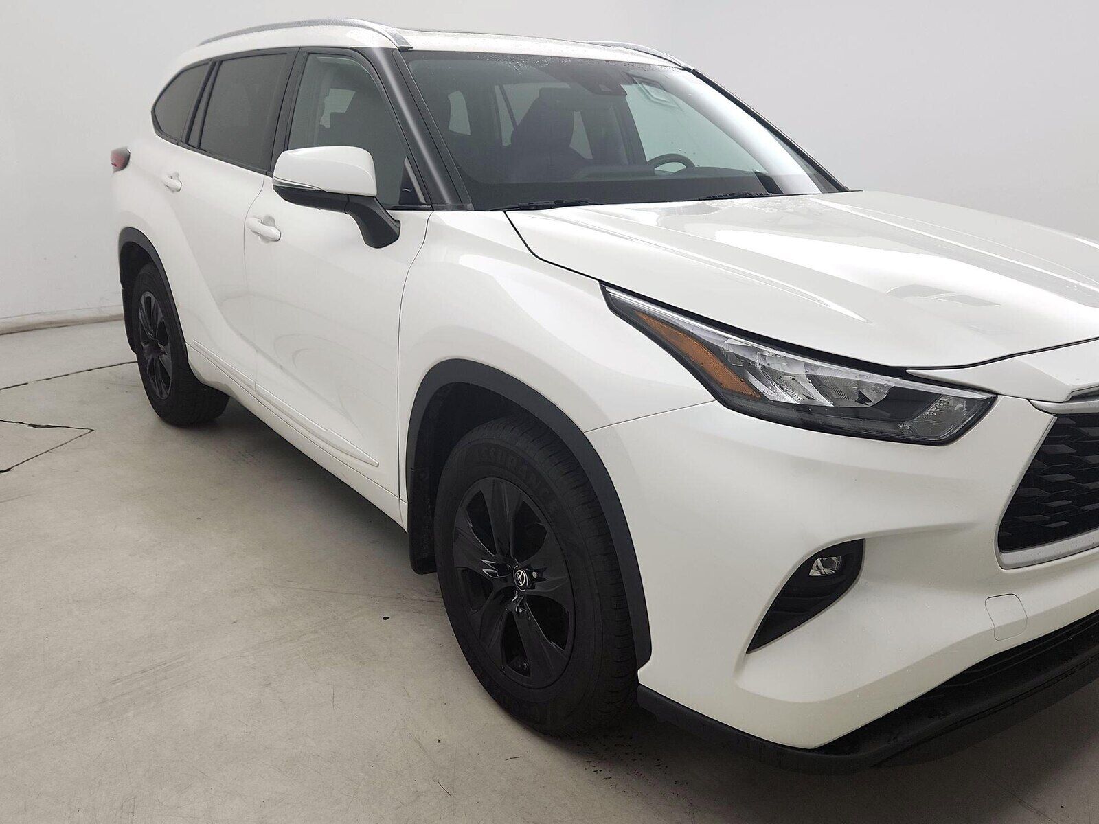 2020 TOYOTA Highlander