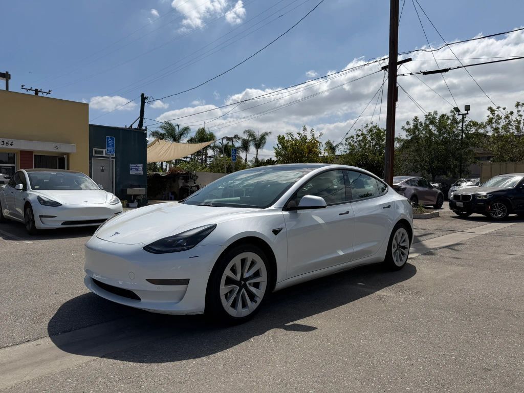 2021 TESLA Model 3