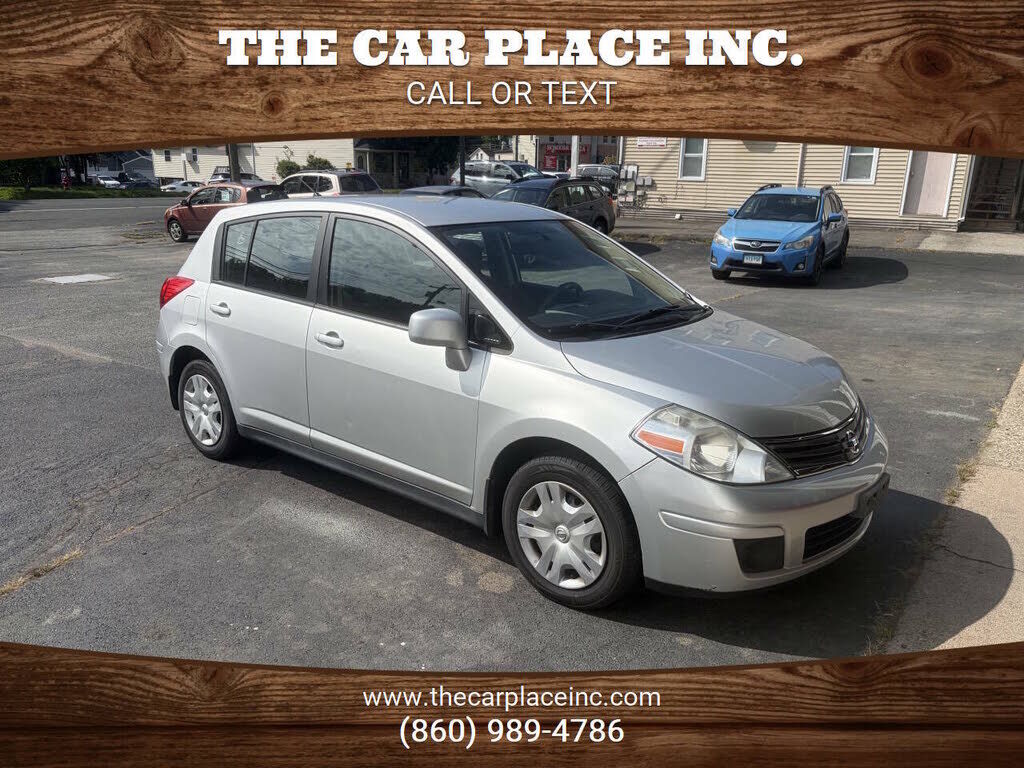 2010 NISSAN Versa