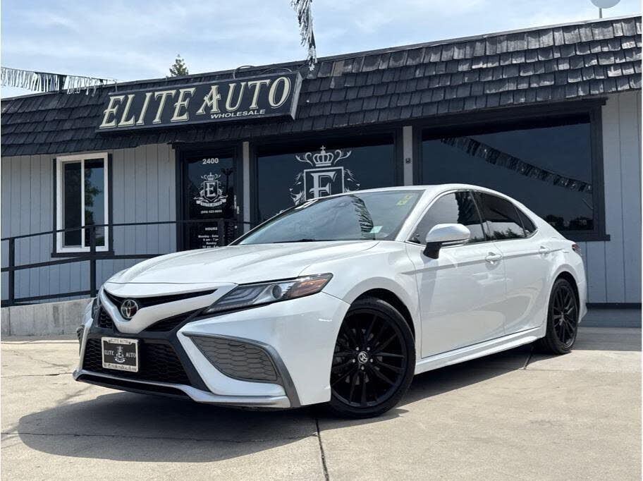2021 TOYOTA Camry