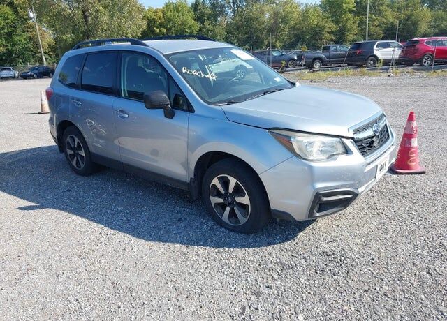 2017 SUBARU Forester