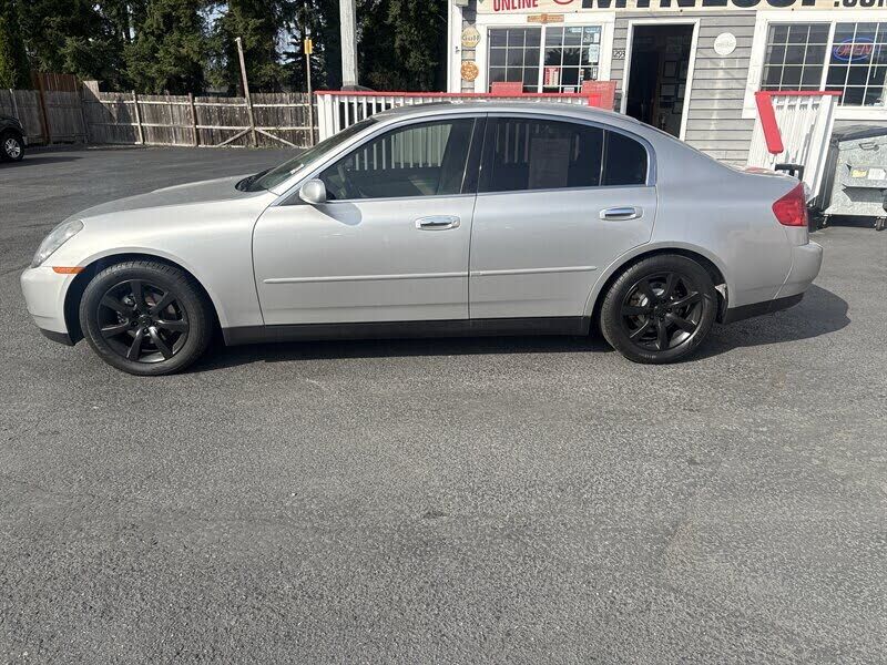 2004 INFINITI G35