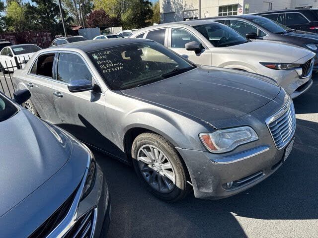 2011 CHRYSLER 300