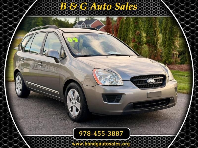 2009 KIA Rondo