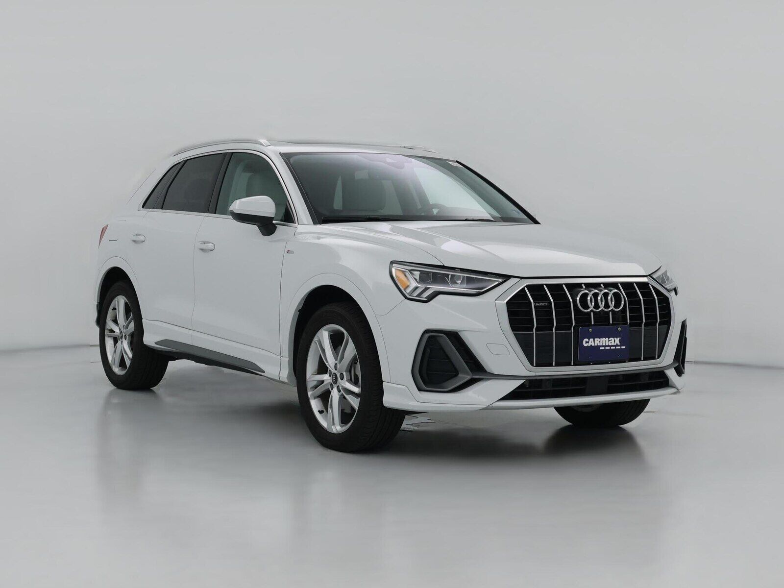 2024 AUDI Q3