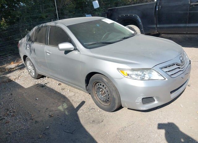 2010 TOYOTA Camry