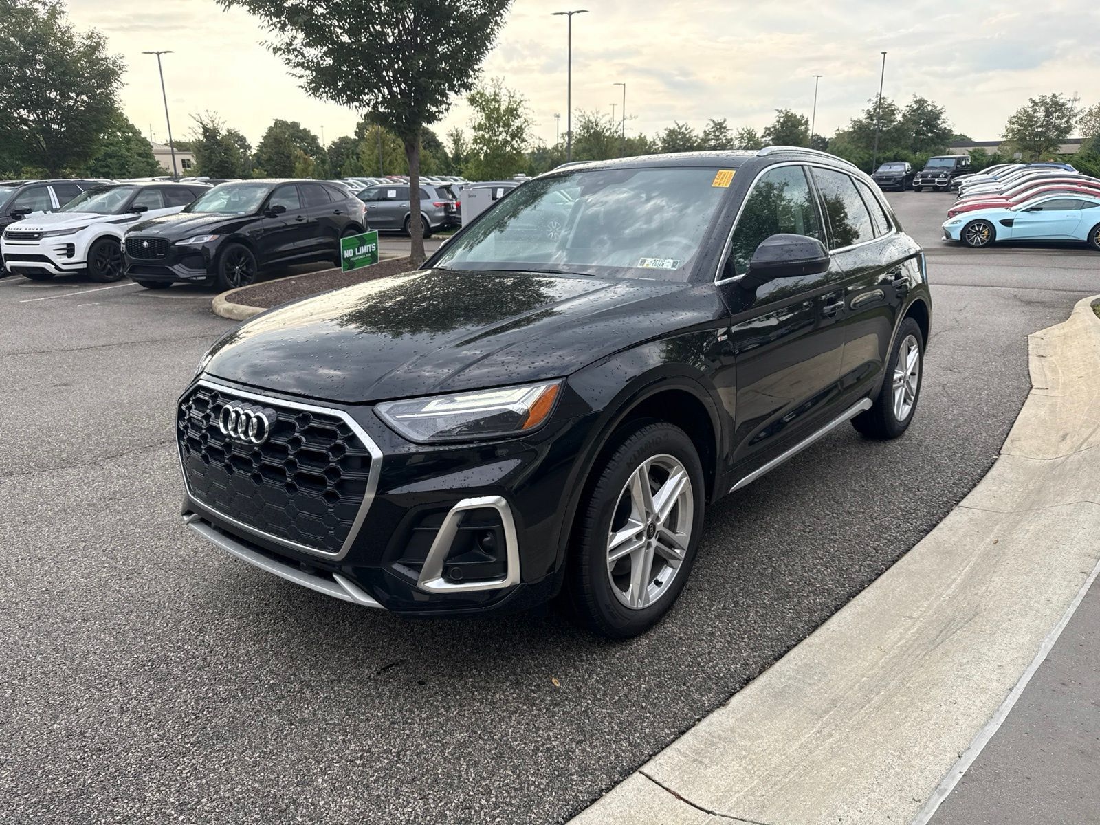 2024 AUDI Q5 e