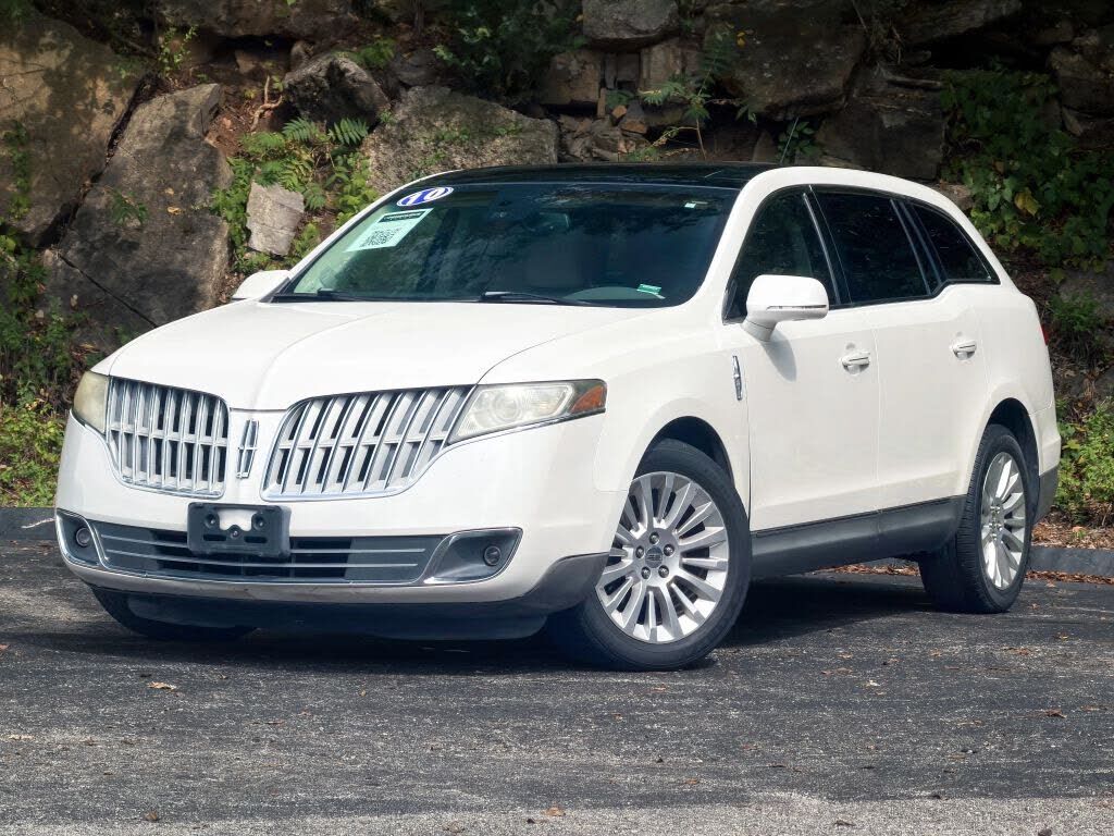 2010 LINCOLN MKT