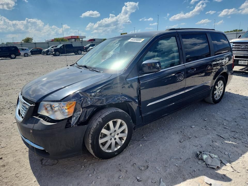 2014 CHRYSLER Town and Country