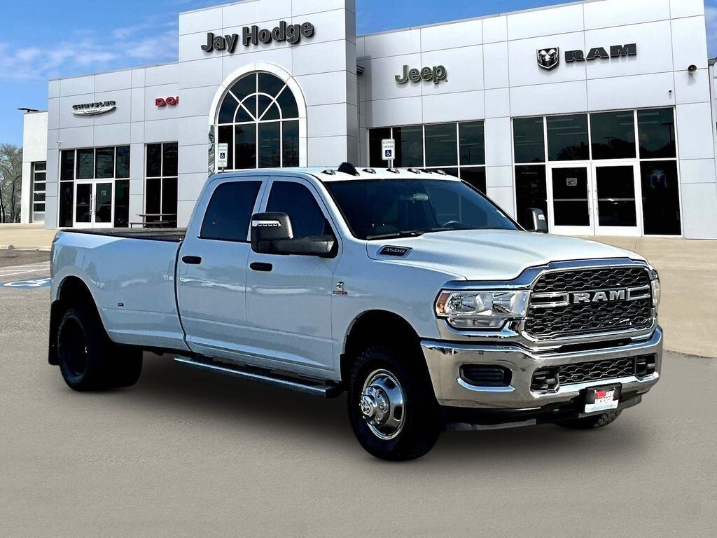2024 RAM 3500