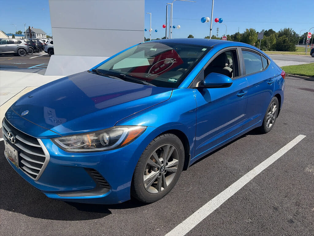 2018 HYUNDAI Elantra