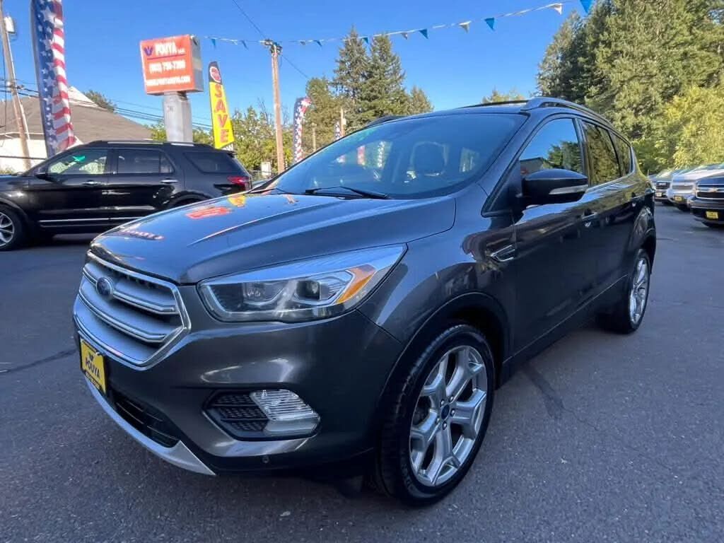 2017 FORD Escape