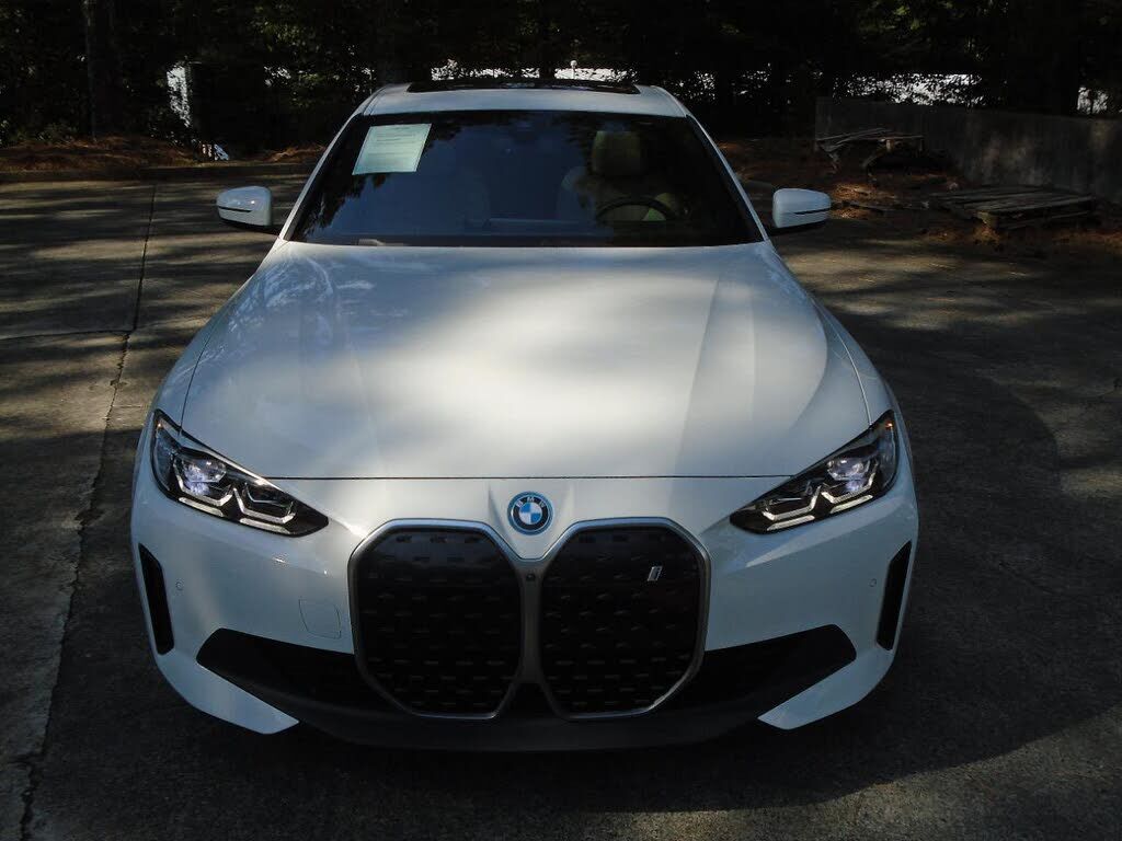 2023 BMW i4