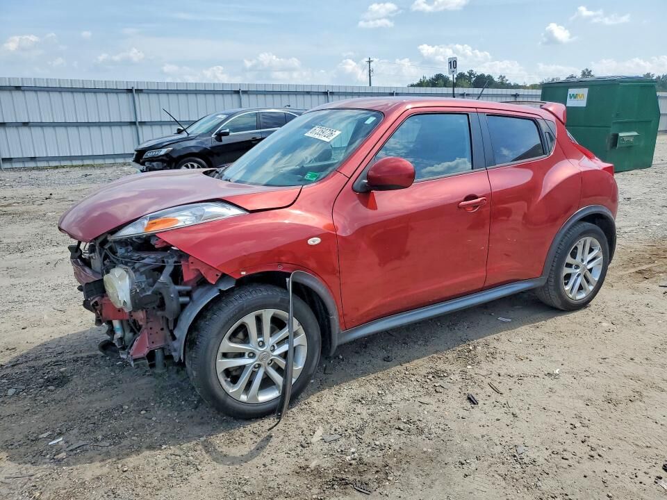 2014 NISSAN Juke