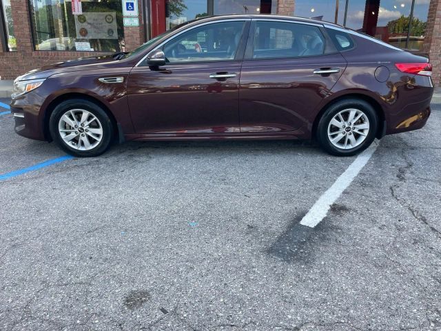 2018 KIA Optima