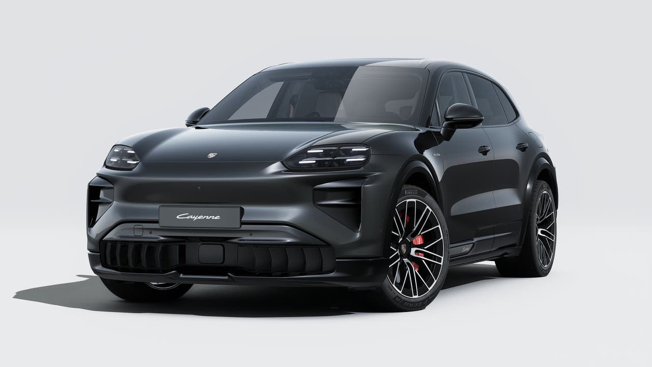 2026 PORSCHE Cayenne