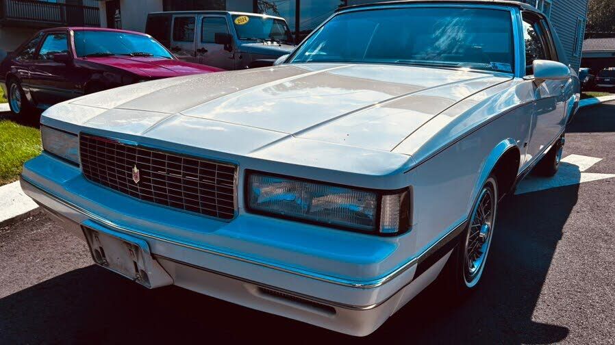 1988 CHEVROLET Monte Carlo