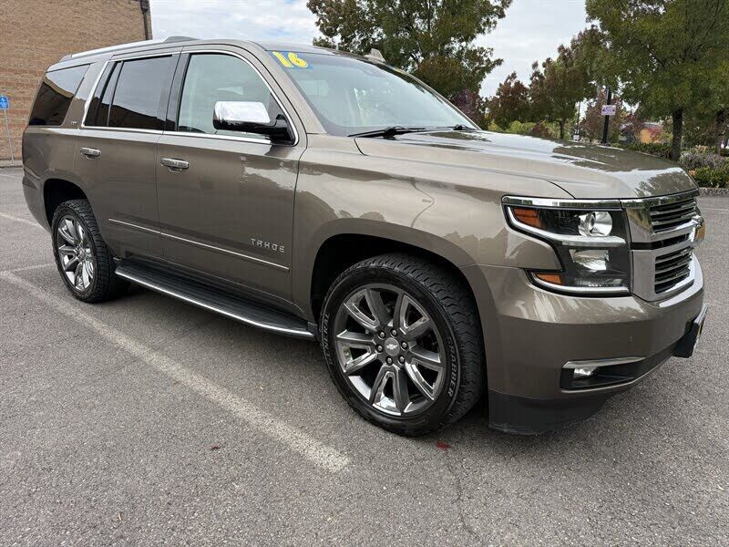 2016 CHEVROLET Tahoe