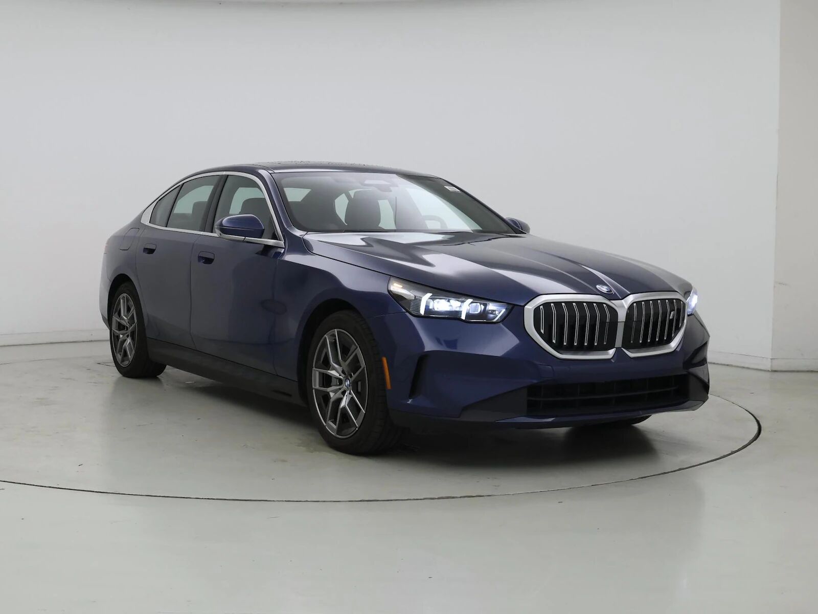 2026 BMW i5