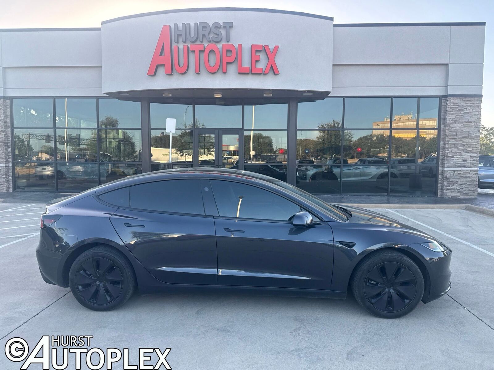 2025 TESLA Model 3