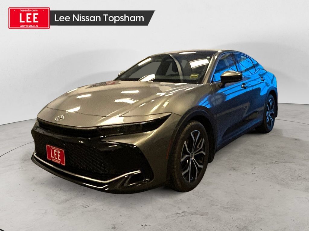 2023 TOYOTA CROWN