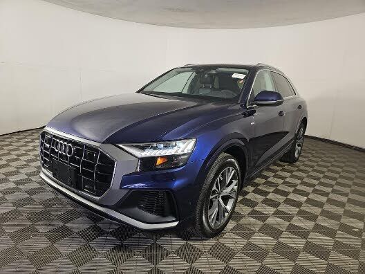 2023 AUDI Q8