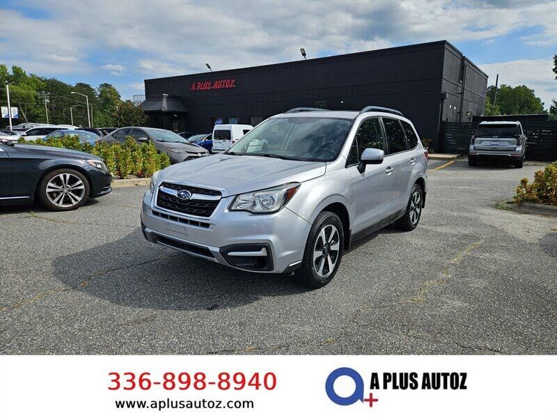 2017 SUBARU Forester