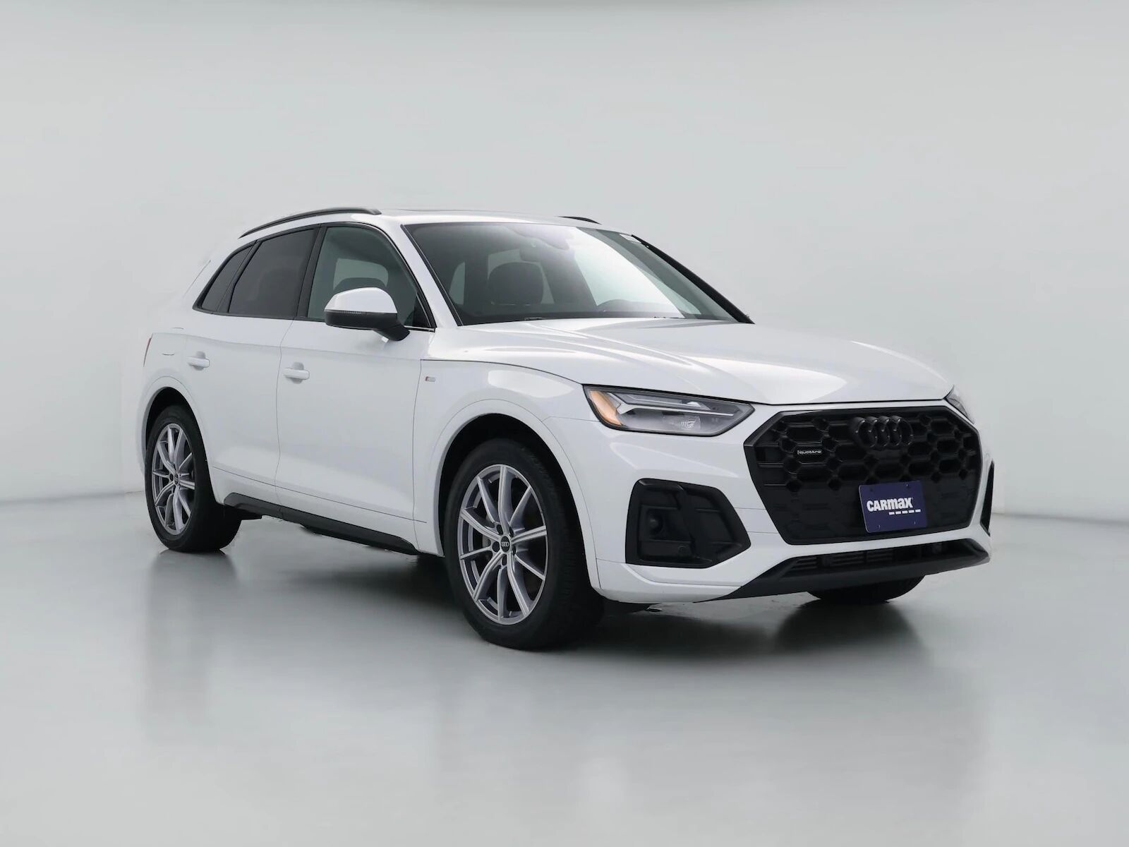2023 AUDI Q5 e