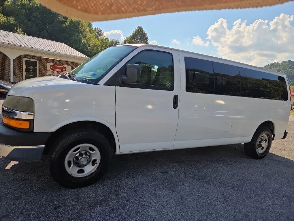 2010 CHEVROLET Express