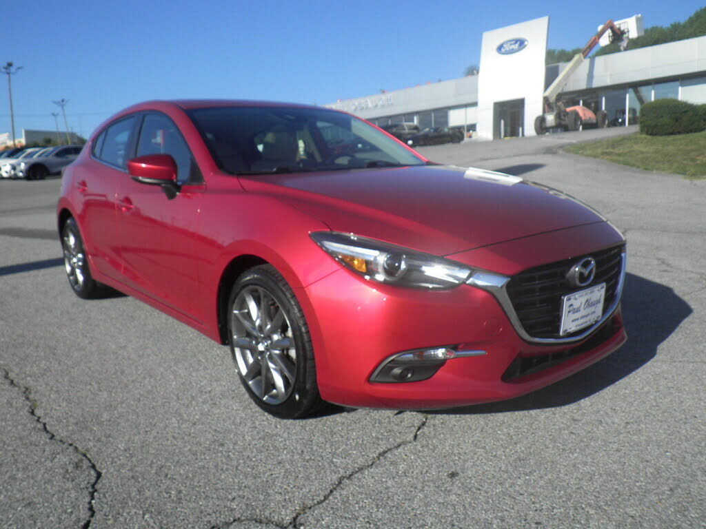 2018 MAZDA Mazda3