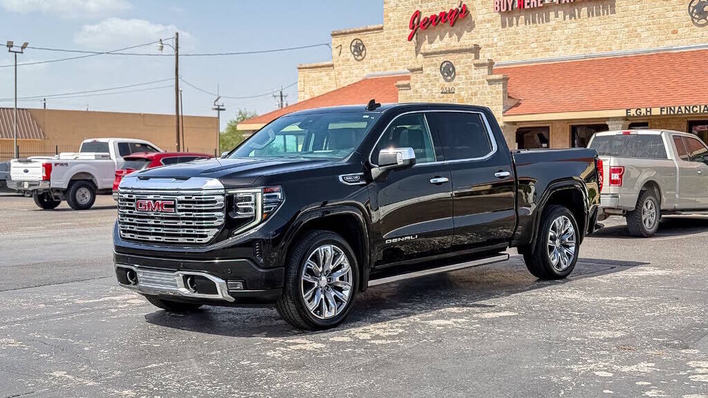 2023 GMC Sierra