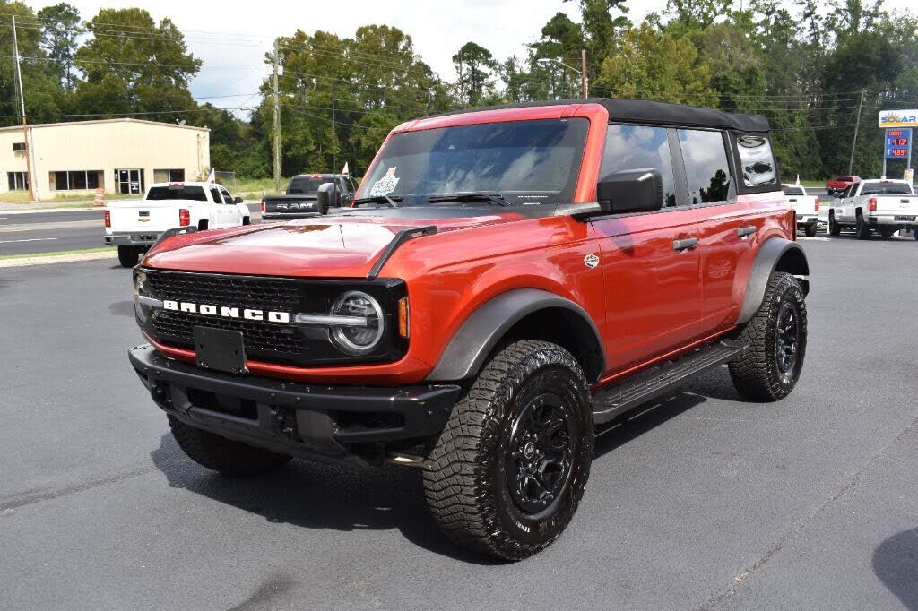 2024 FORD Bronco