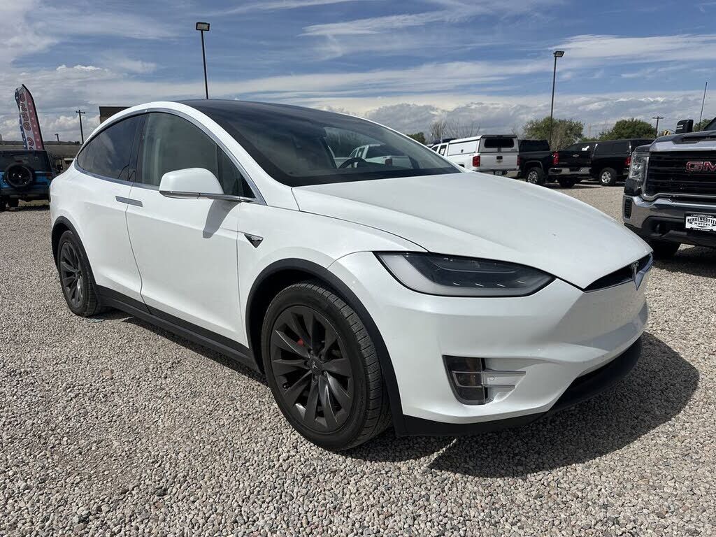 2018 TESLA Model X