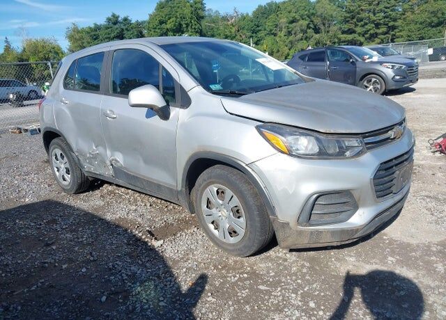 2017 CHEVROLET Trax